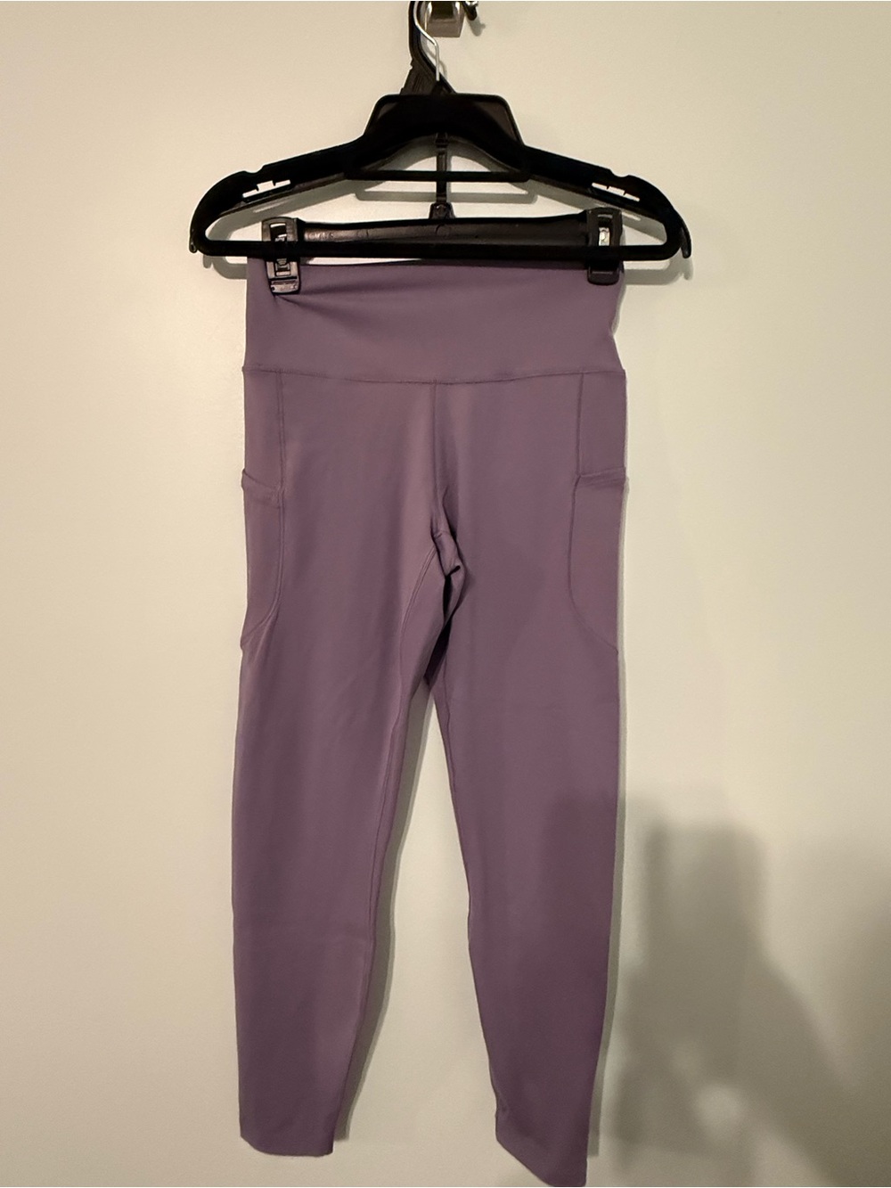 Nike one dri fit leggings in size medium